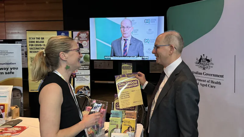 Professor Kelly chatting with Clare Death from Wildlife Health Australia